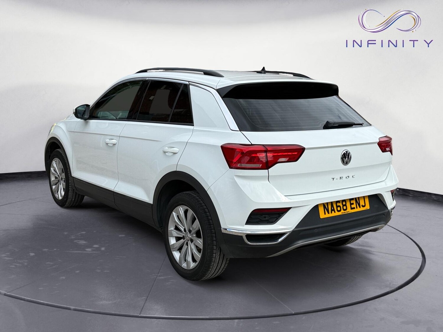 Used Volkswagen T-Roc 2018 for sale - 75985522: Photo 5