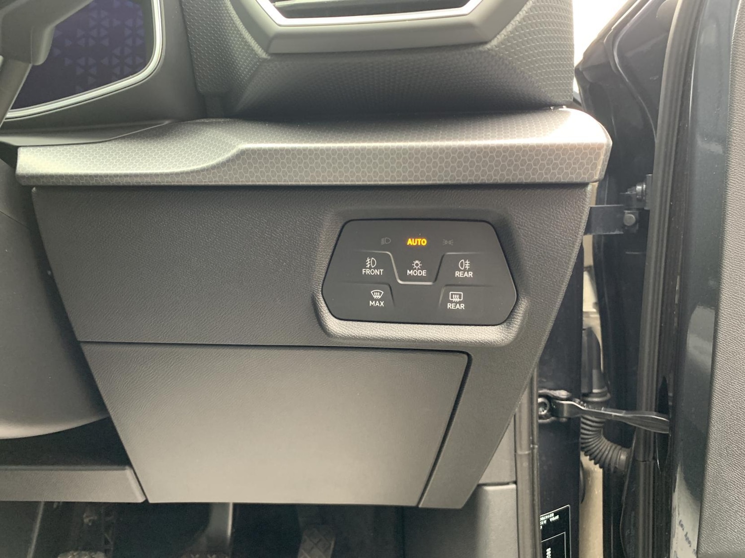 Used SEAT Leon 2021 for sale - 77640936: Photo 16