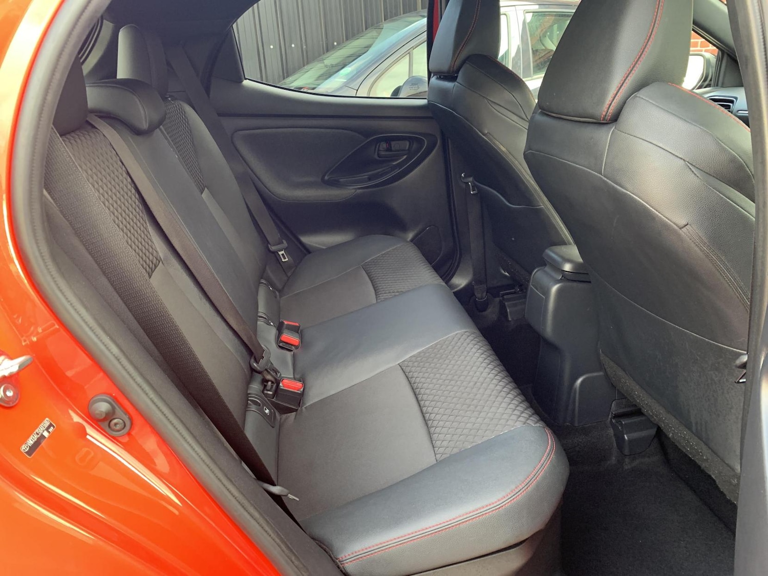 Used Toyota Yaris 2020 for sale - 76709821: Photo 14