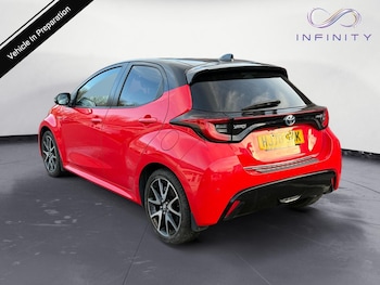 Used Toyota Yaris 2020 for sale - 76709821: Photo
