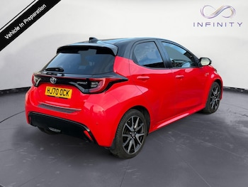 Used Toyota Yaris 2020 for sale - 76709821: Photo