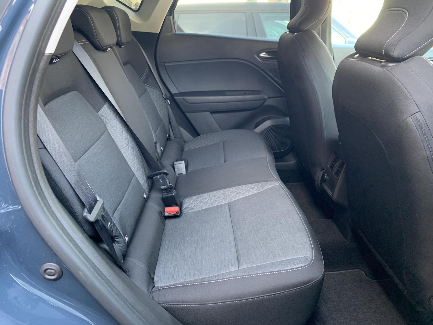 Used Renault Captur 2022 for sale - 75922898: Photo 18