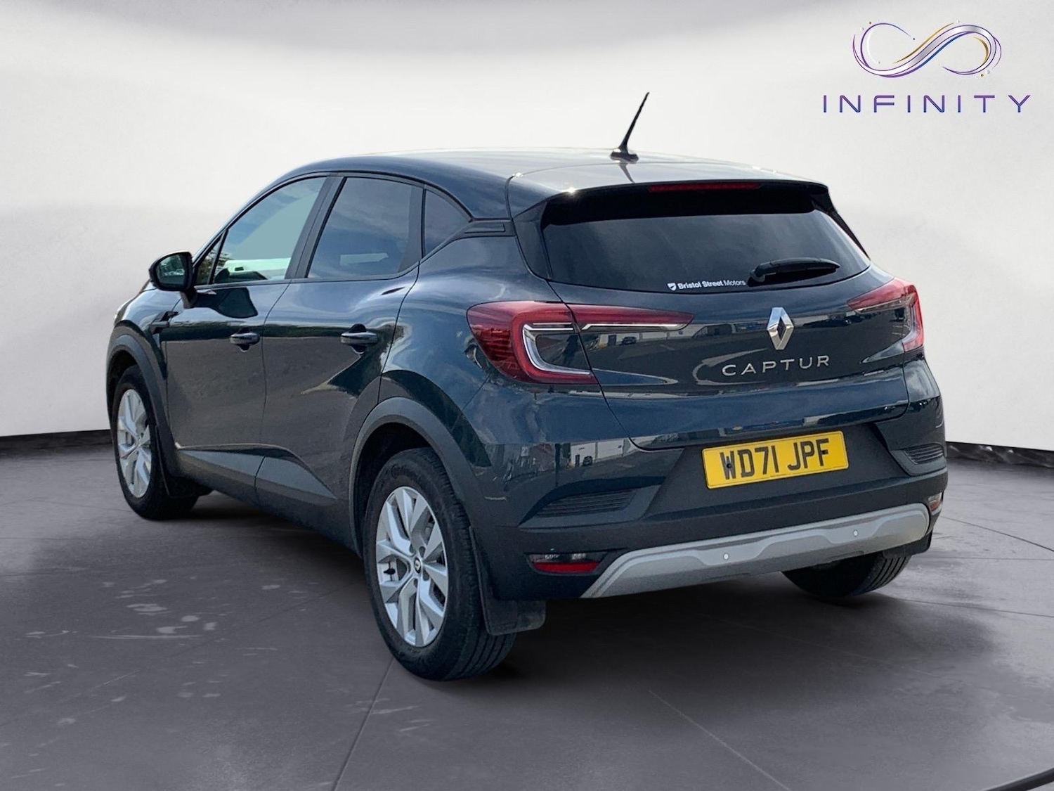 Used Renault Captur 2022 for sale - 75922898: Photo 5