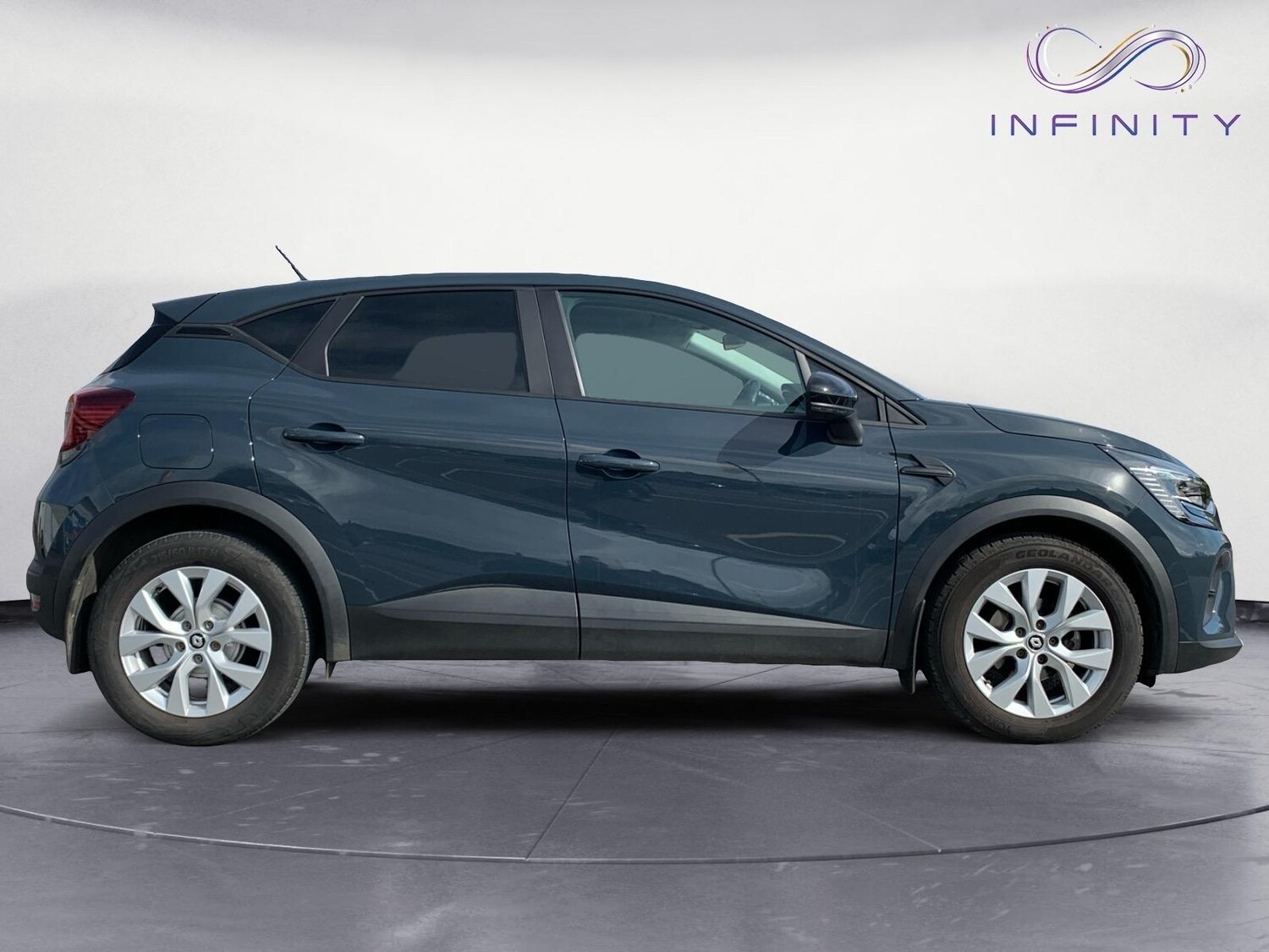 Used Renault Captur 2022 for sale - 75922898: Photo 8