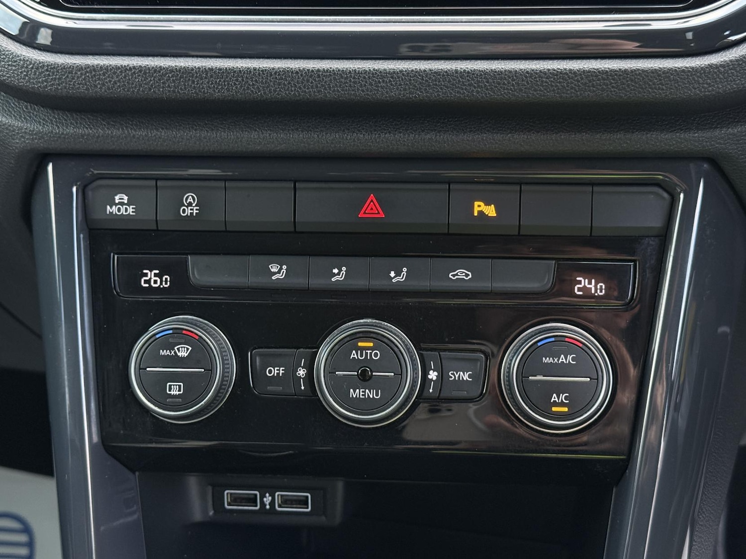 Used Volkswagen T-Roc 2018 for sale - 76431205: Photo 26