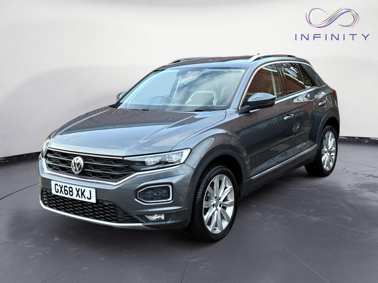 Used Volkswagen T-Roc 2018 for sale - 76431205: Photo 3