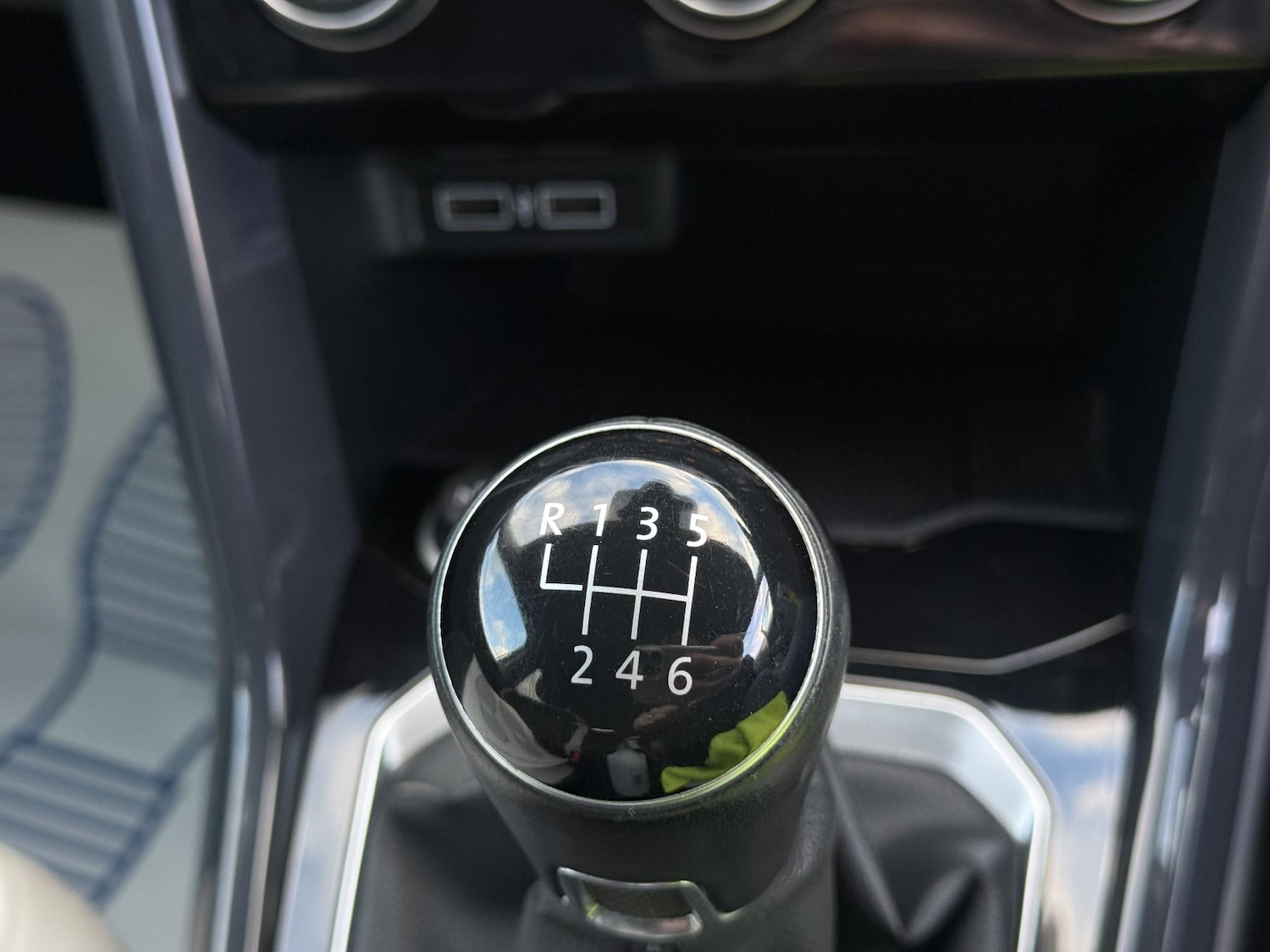 Used Volkswagen T-Roc 2018 for sale - 76431205: Photo 32