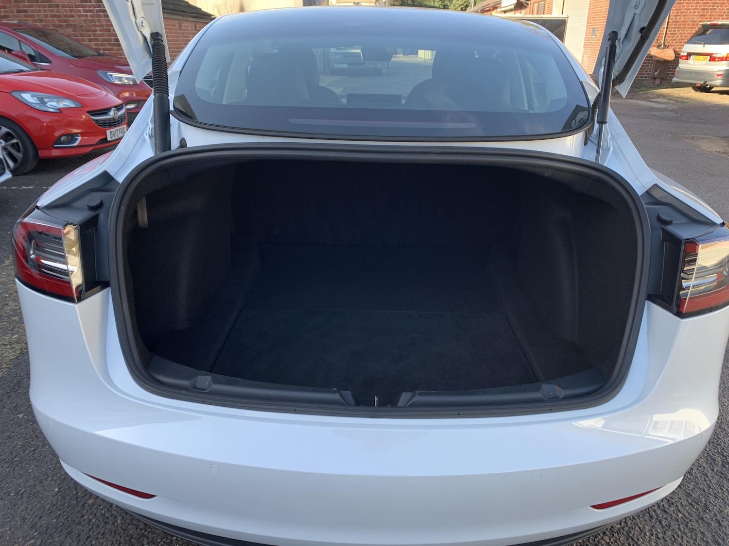 Used Tesla Model 3 2021 for sale - 77189622: Photo 10