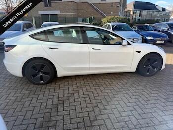 Used Tesla Model 3 2021 for sale - 77189622: Photo