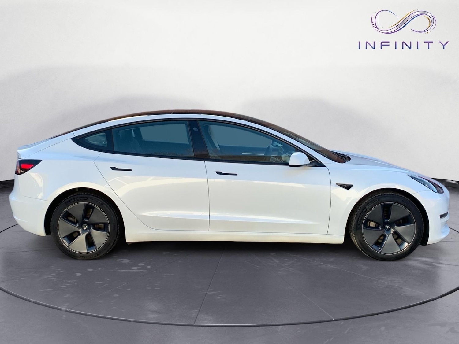 Used Tesla Model 3 2021 for sale - 77189622: Photo 9