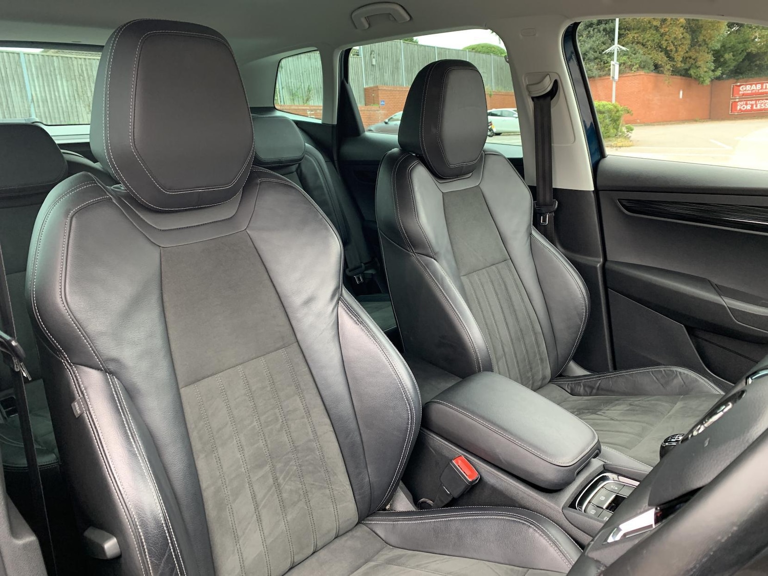 Used Skoda Karoq 2019 for sale - 76722769: Photo 10