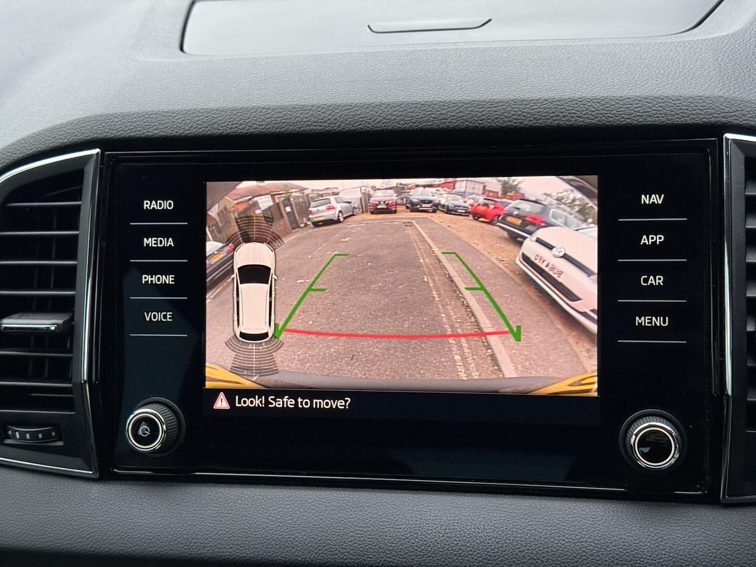 Used Skoda Karoq 2019 for sale - 76722769: Photo 23