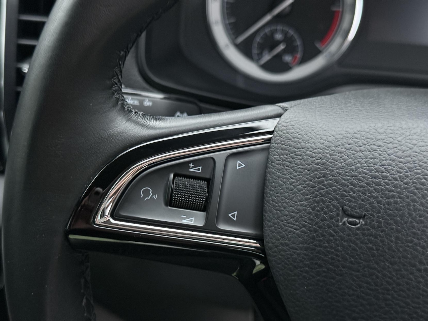 Used Skoda Karoq 2019 for sale - 76722769: Photo 26