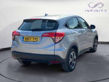 Used Honda HR-V 2017 for sale - 75077770: Photo