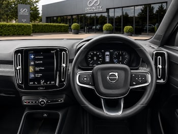 Used Volvo XC40 2021 for sale - 79140743: Photo