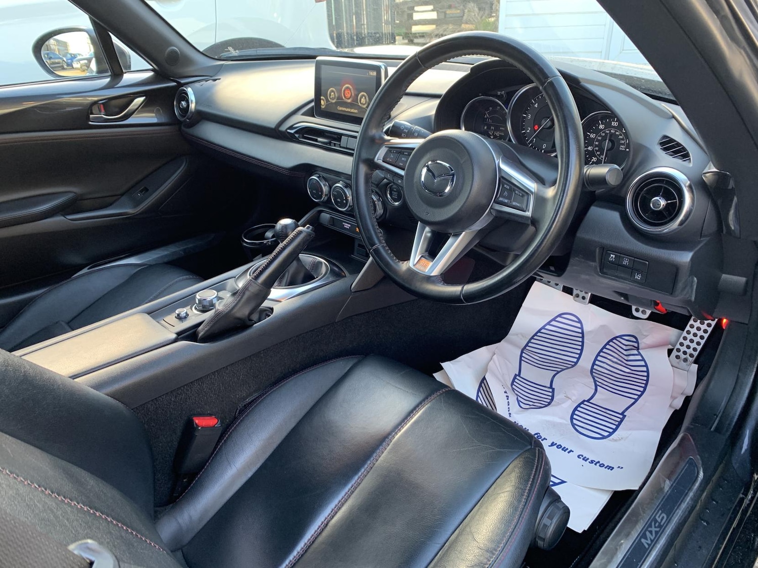 Used Mazda MX-5 2017 for sale - 77450005: Photo 11