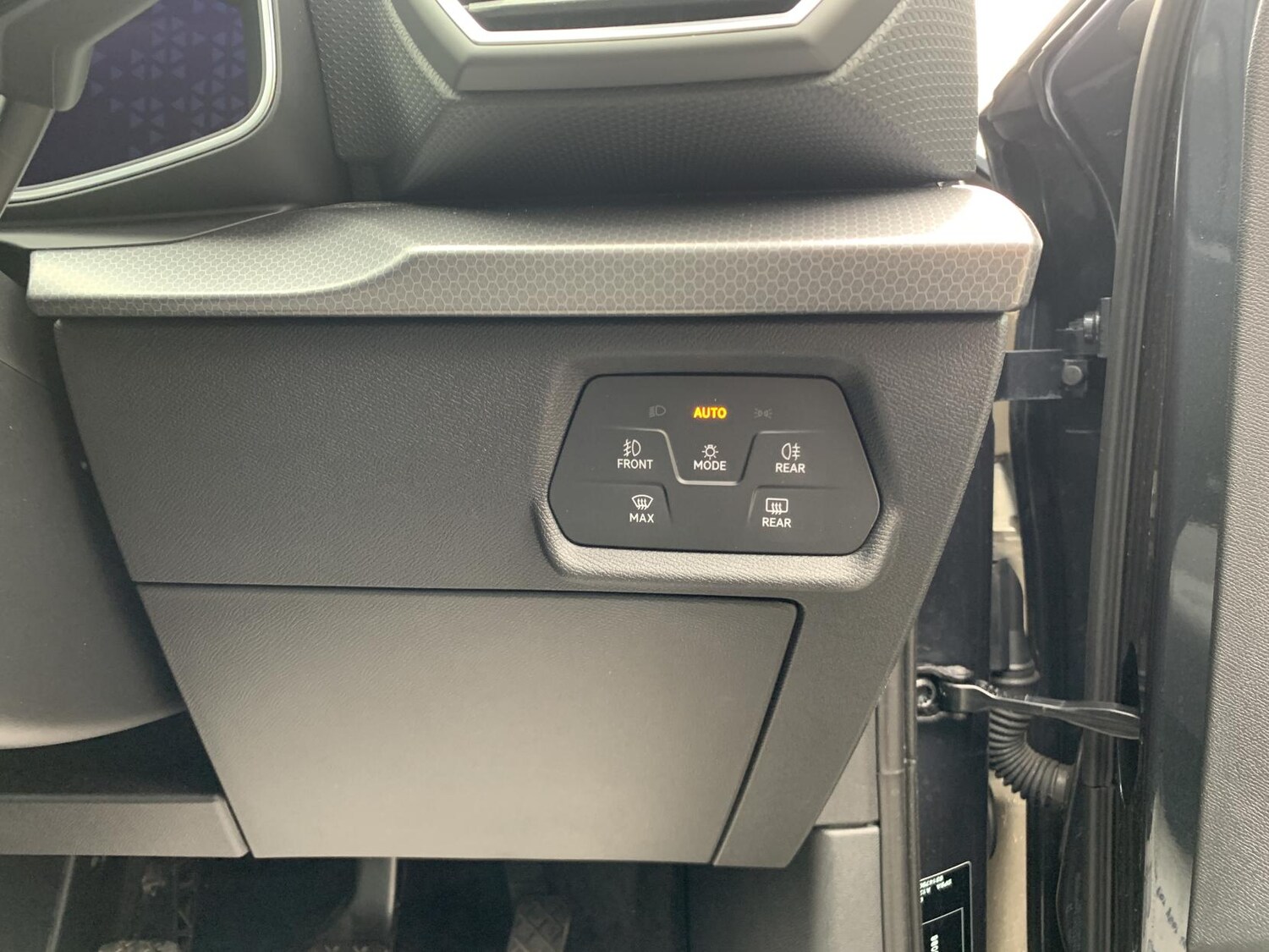 Used SEAT Leon 2021 for sale - 76290590: Photo 25