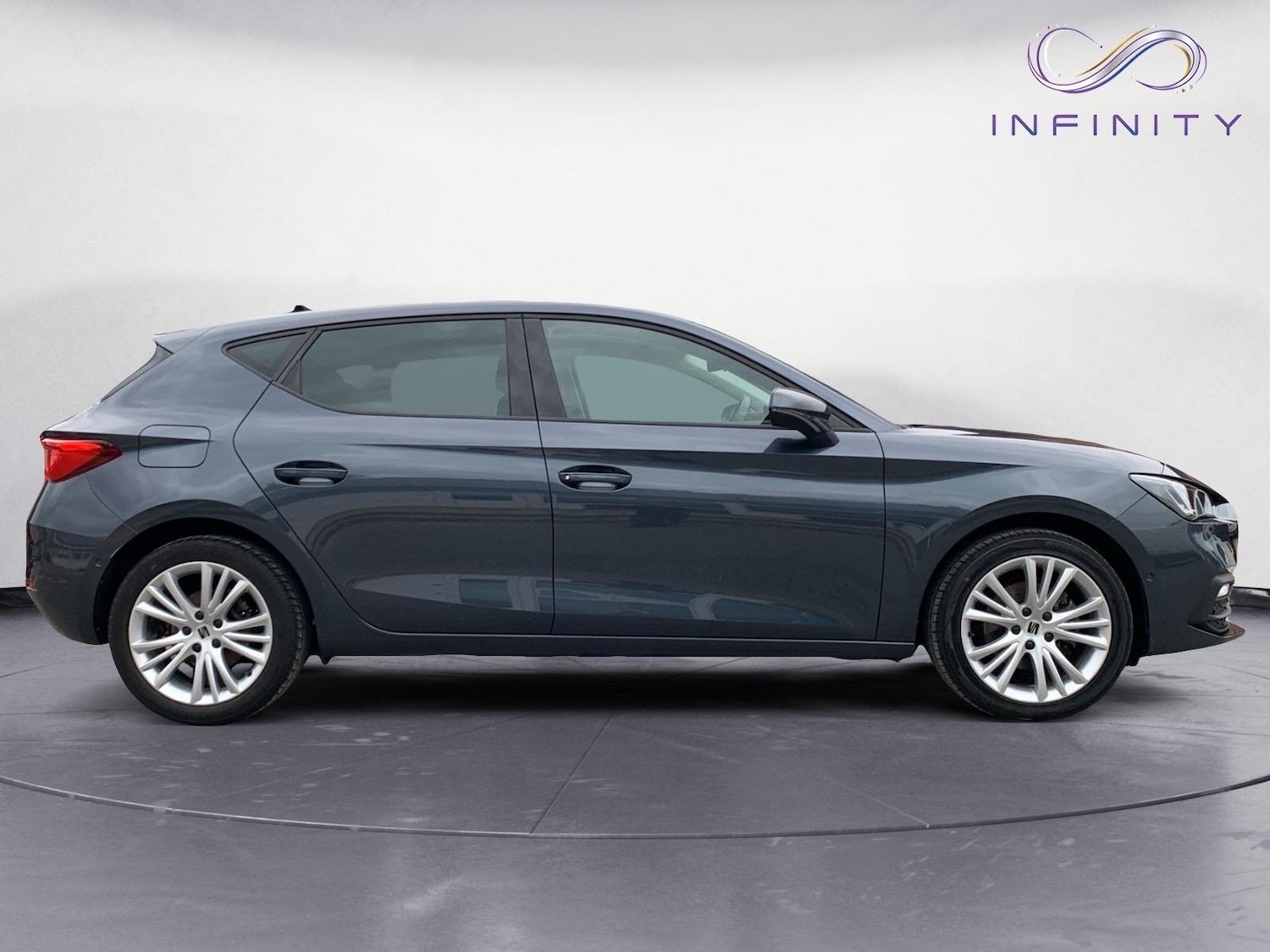Used SEAT Leon 2021 for sale - 76290590: Photo 8