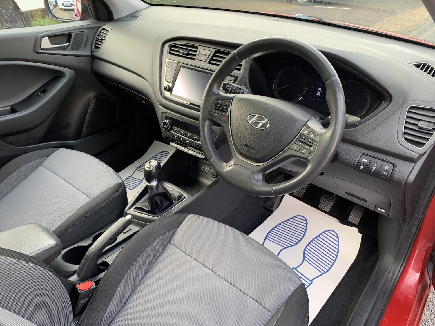 Used Hyundai i20 2017 for sale - 76384843: Photo 12