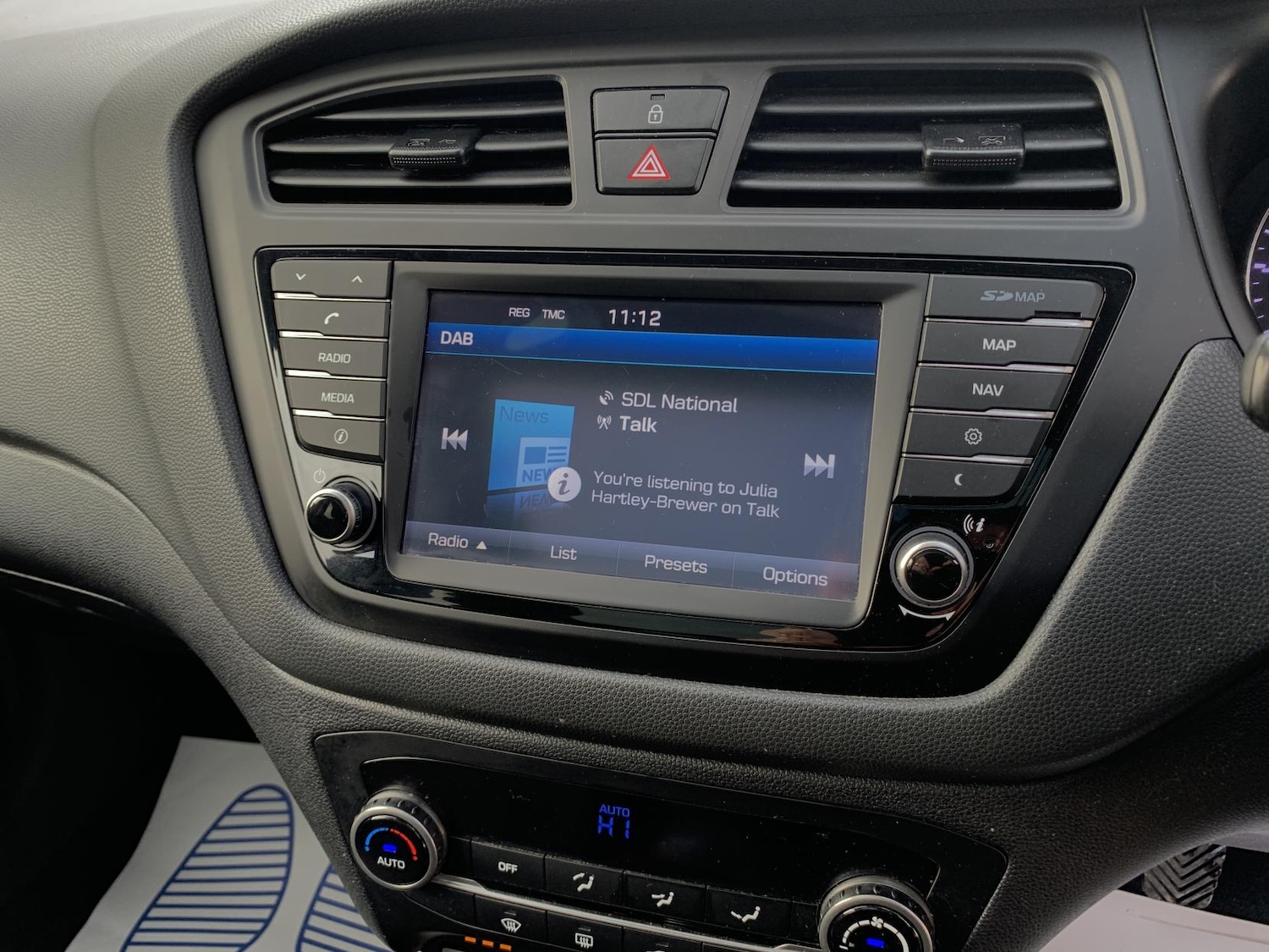 Used Hyundai i20 2017 for sale - 76384843: Photo 28