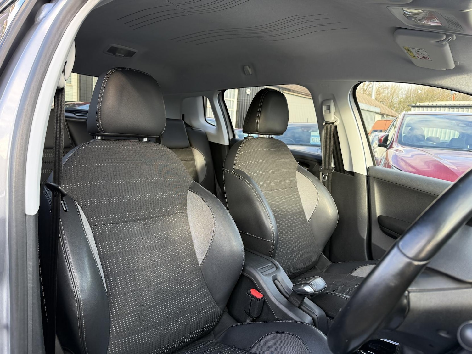 Used Peugeot 2008 2017 for sale - 76545471: Photo 12