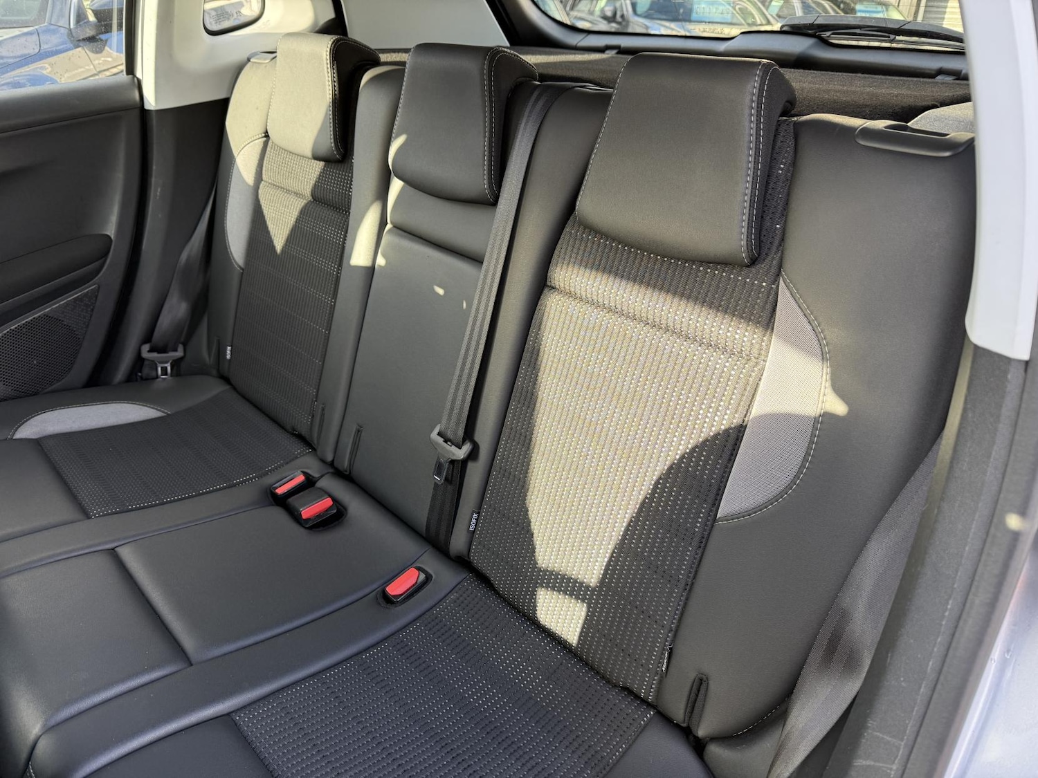 Used Peugeot 2008 2017 for sale - 76545471: Photo 14