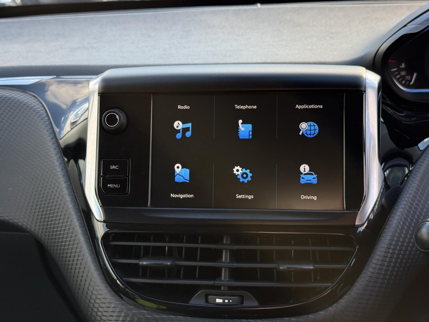 Used Peugeot 2008 2017 for sale - 76545471: Photo 19