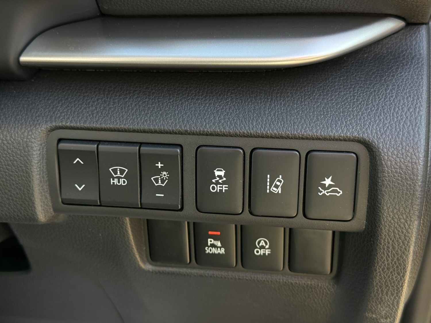 Used Mitsubishi Eclipse Cross 2018 for sale - 77656686: Photo 35