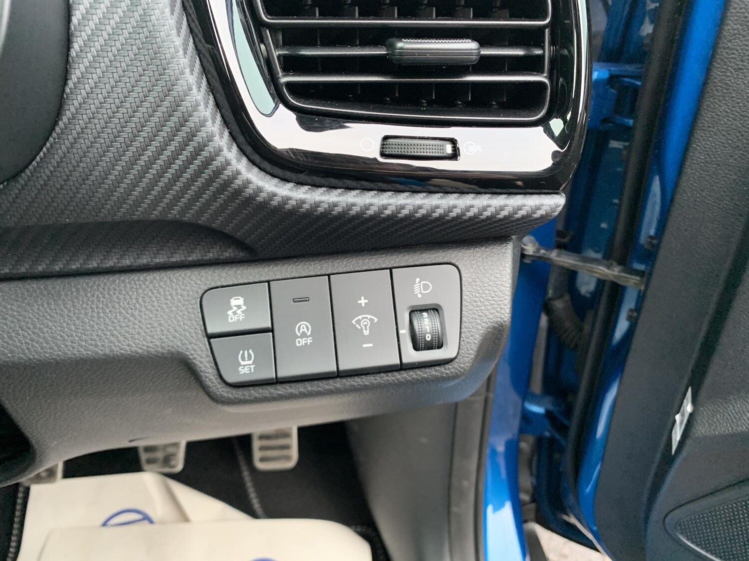 Used Kia Stonic 2022 for sale - 76908419: Photo 24