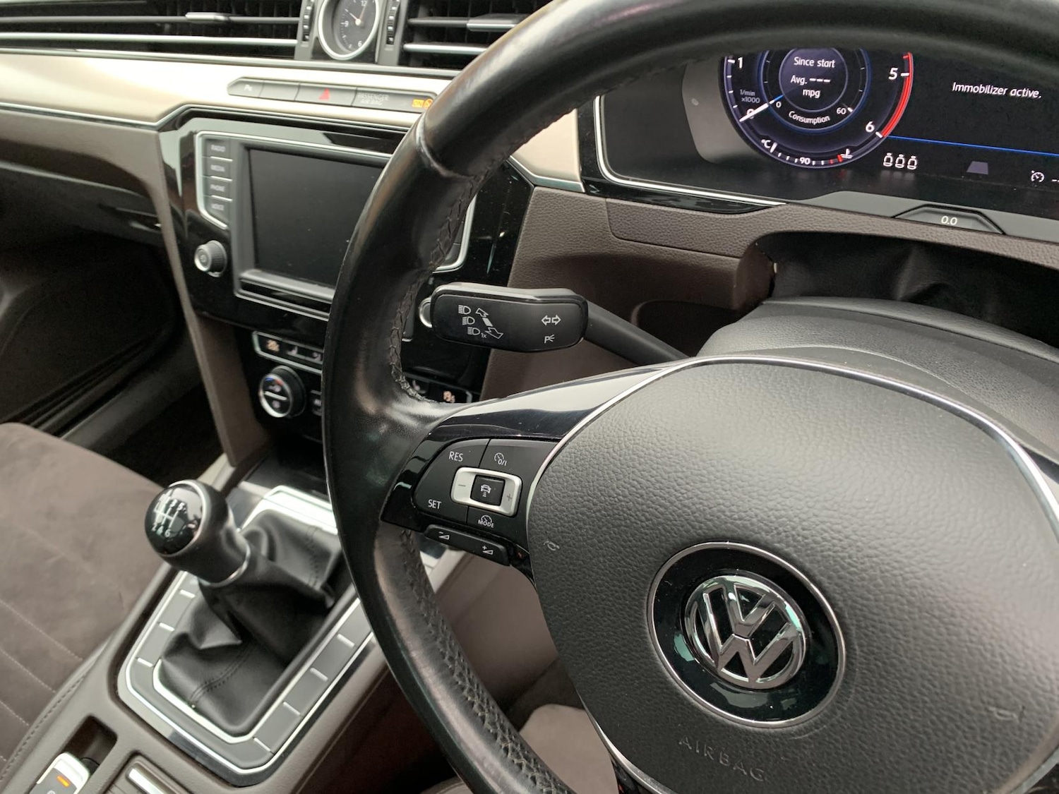 Used Volkswagen Passat 2016 for sale - 75935343: Photo 23