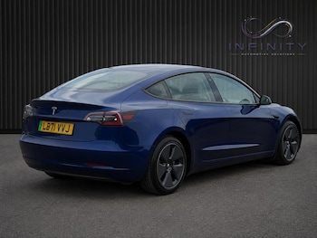 Used Tesla Model 3 2021 for sale - 79543916: Photo