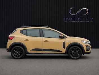 Used Dacia Sandero Stepway 2025 for sale - 79543913: Photo