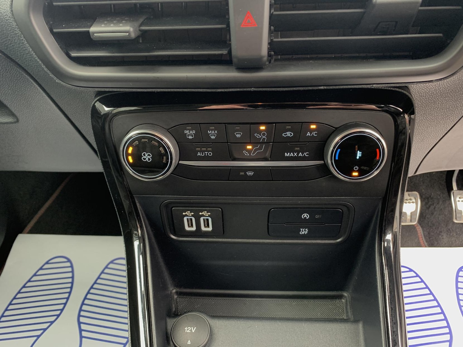 Vehicle 28