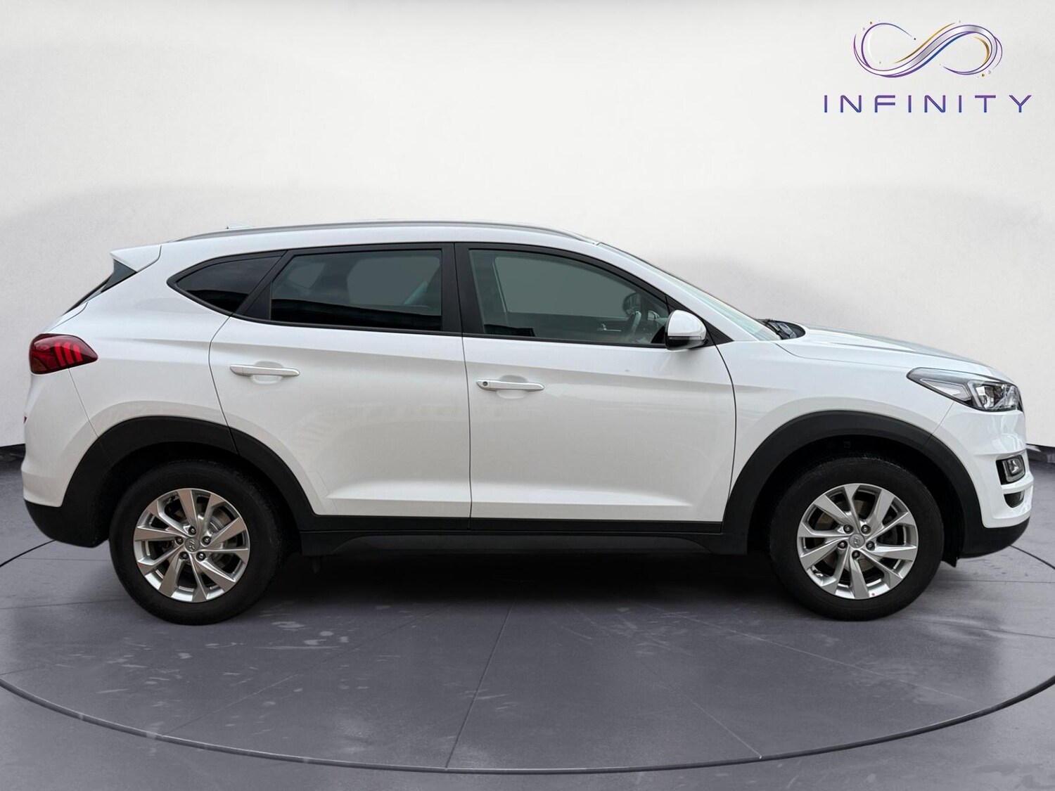 Used Hyundai TUCSON 2018 for sale - 76549017: Photo 8