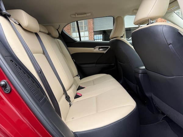 Used Lexus CT 2014 for sale - 75797563: Photo 17