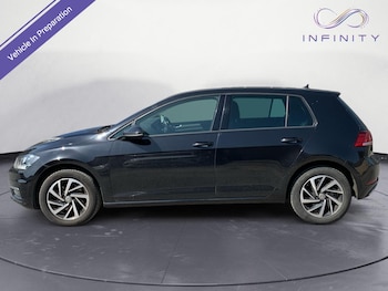 Used Volkswagen Golf 2019 for sale - 78671044: Photo