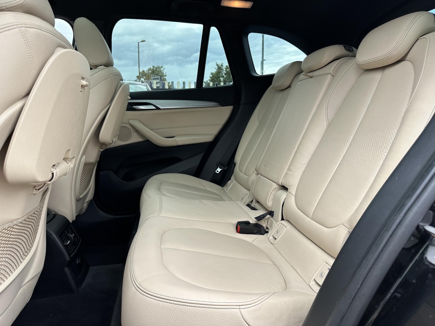 Used BMW X1 2017 for sale - 76079900: Photo 14