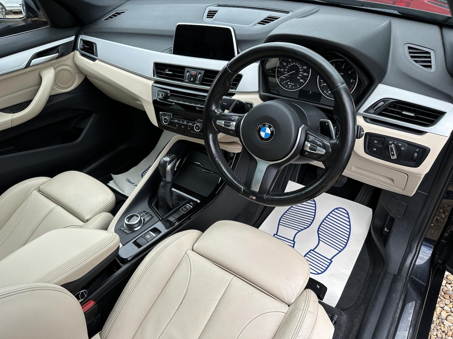 Used BMW X1 2017 for sale - 76079900: Photo 9