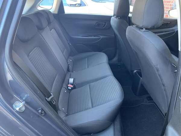 Used Hyundai i20 2021 for sale - 76146821: Photo 15