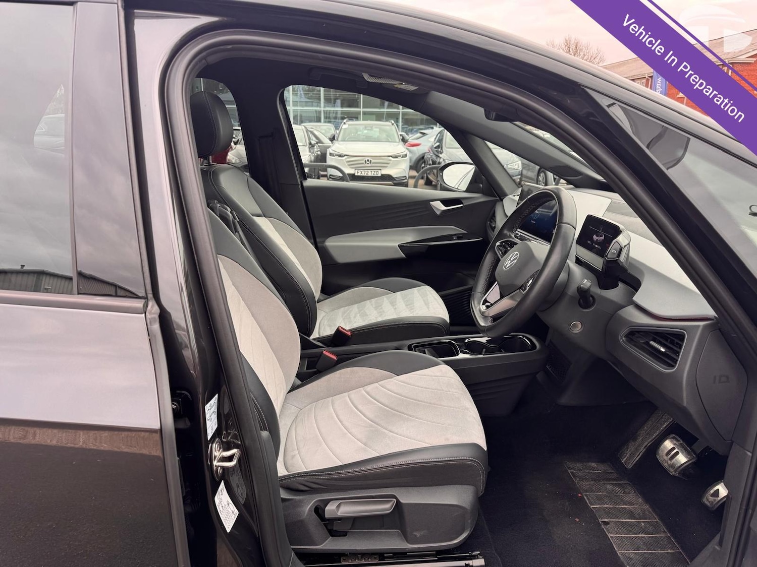 Used Volkswagen ID.3 2023 for sale - 78095281: Photo 8