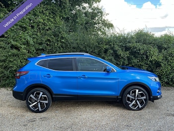 Used Nissan Qashqai 2017 for sale - 78555836: Photo
