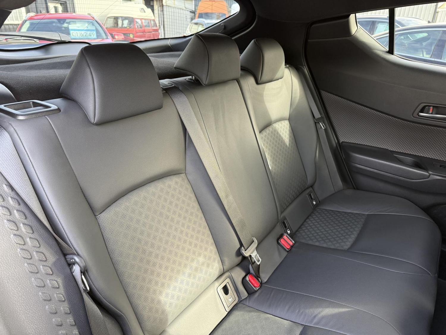 Used Toyota C-HR 2022 for sale - 77438781: Photo 14