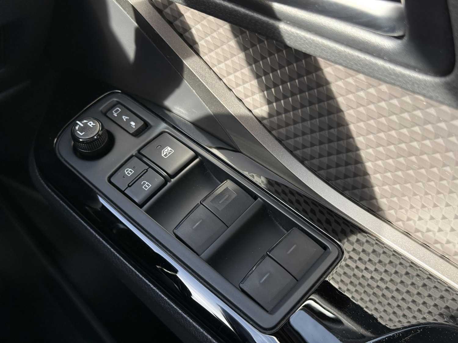 Used Toyota C-HR 2022 for sale - 77438781: Photo 22