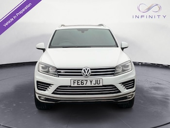 Used Volkswagen Touareg 2017 for sale - 77682241: Photo