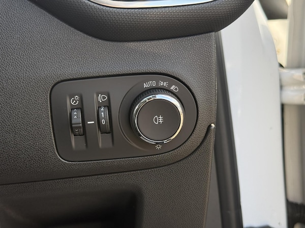 Used Vauxhall Crossland 2021 for sale - 75063935: Photo 29