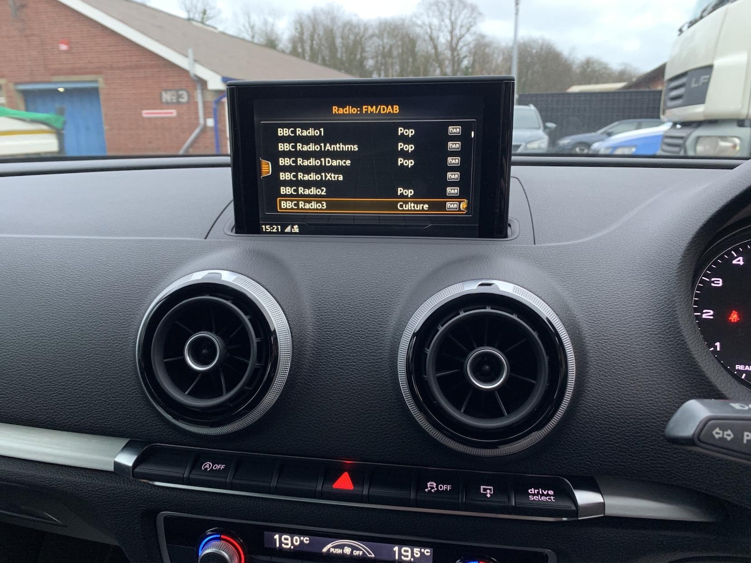 Used Audi A3 2016 for sale - 76908421: Photo 29