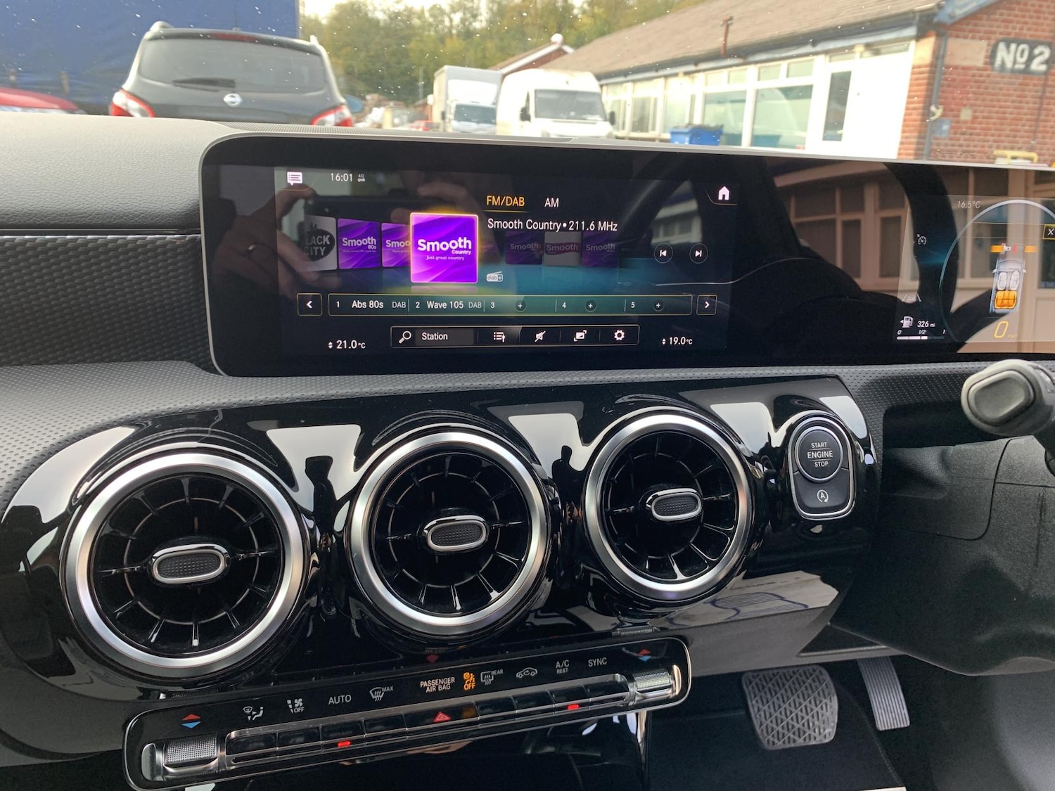 Used Mercedes-Benz A-Class 2019 for sale - 76290609: Photo 25
