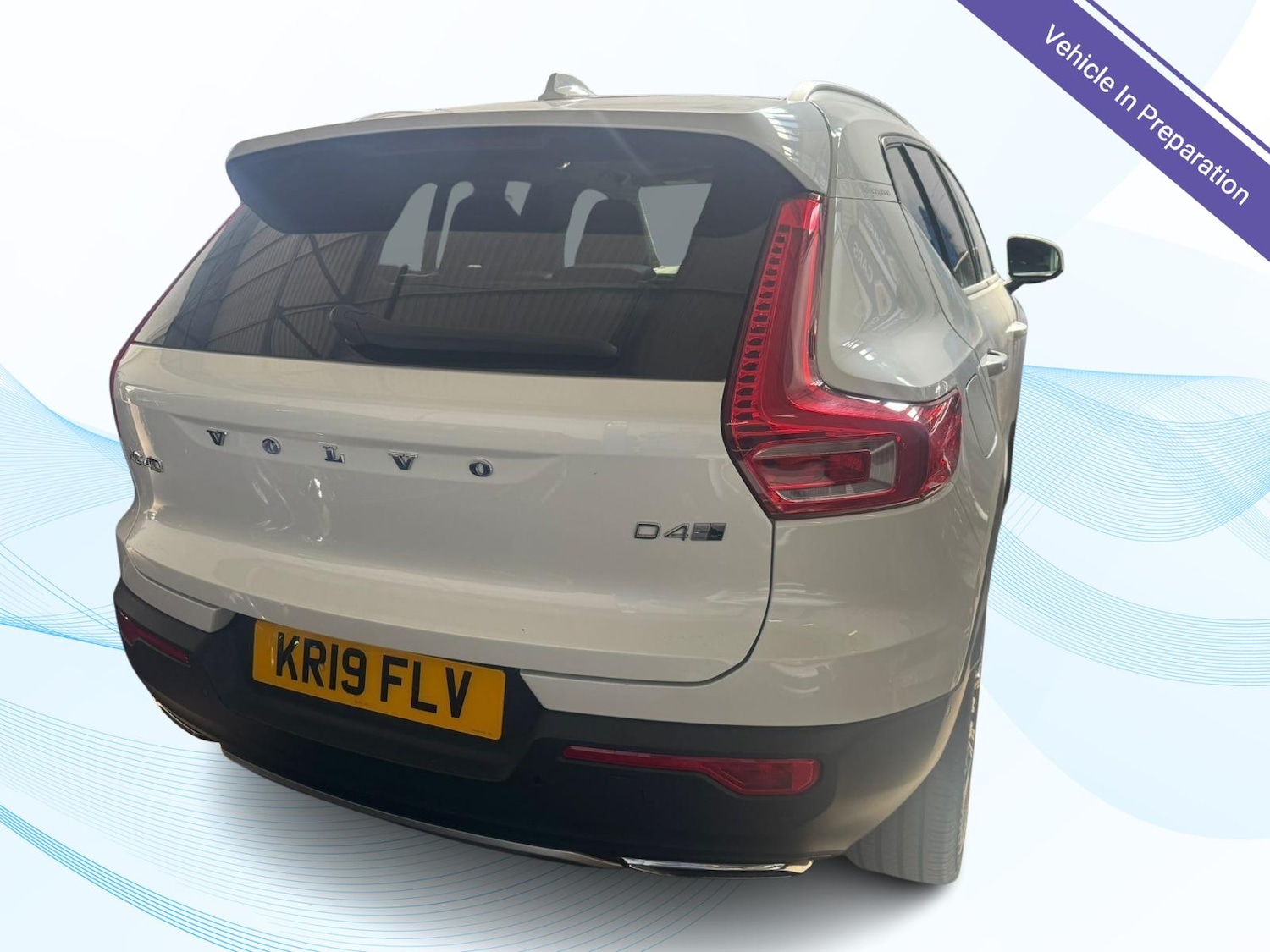 Used Volvo XC40 2019 for sale - 78152957: Photo 2