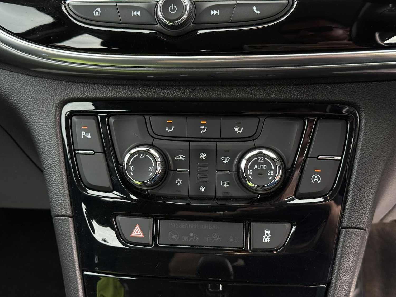 Used Vauxhall Mokka X 2016 for sale - 77435302: Photo 25