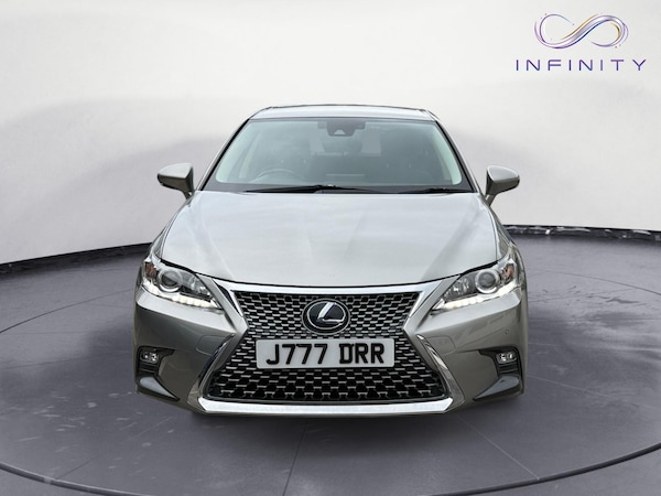 Used Lexus CT 2018 for sale - 76196974: Photo 2